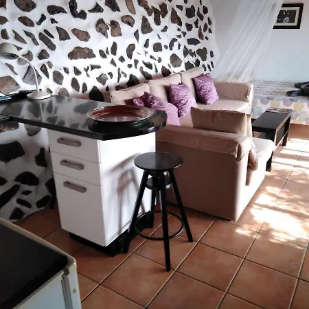 Apartamento Rural Oasis 2 *